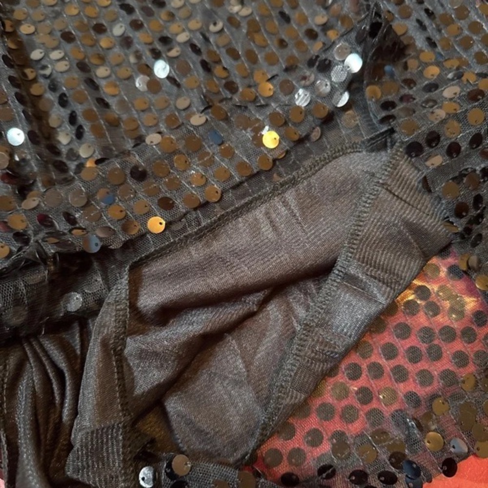 Black Sequin Women’s Top - Picture 4 of 4